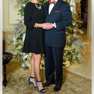 Kate Spade bateou-neck
flounce dress Size 4